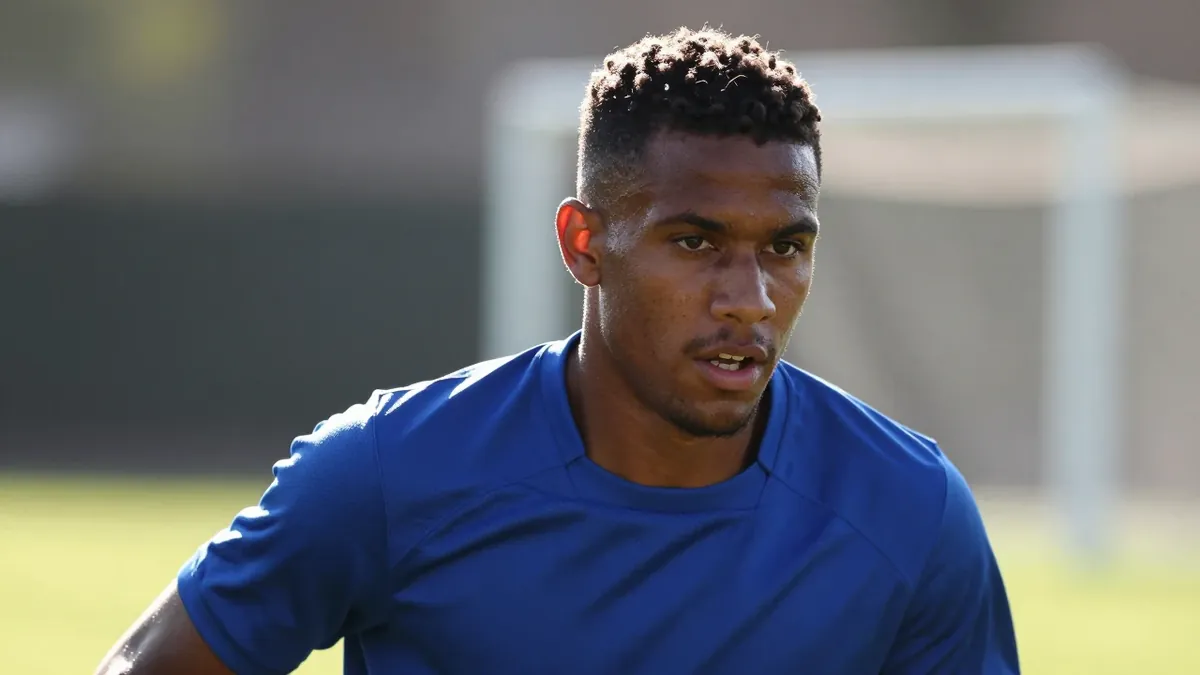 Sarpsborg 08 has taken 24-year-old Senegalese centre-back Samba Niakhate on trial